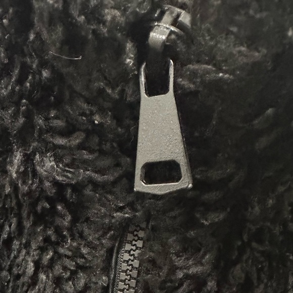 115 ZARA | EUC Women’s Black Sherpa Bomber Jacket - Size M | Faux Fur Full Zip - Picture 13 of 16